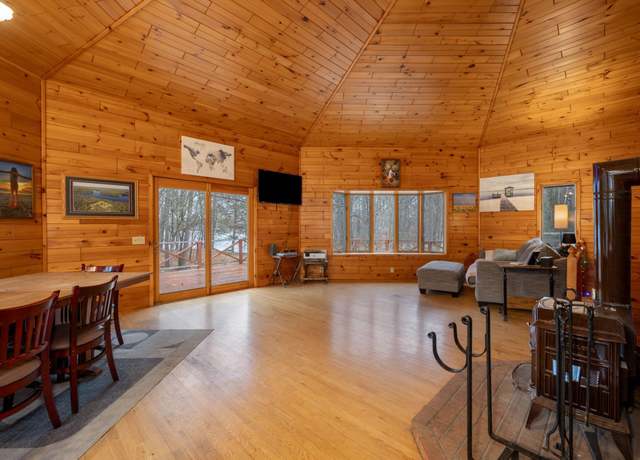 Property at 34130 E Deer Lake Rd, Grand Rapids, MN 55744, 3 beds, 2 baths