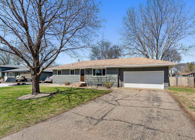 Property at 16473 Flagstaff Way W, Lakeville, MN 55068, 4 beds, 2 baths