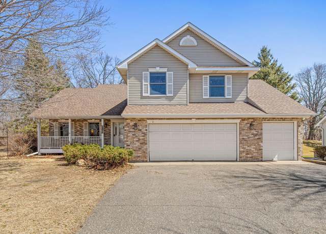 Property at 4955 Hillvale Ave N, Oakdale, MN 55128, 4 beds, 3 baths