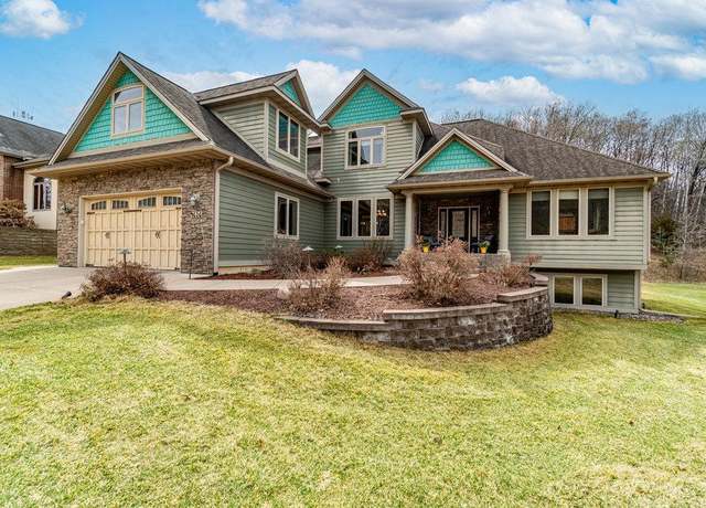Property at 4616 Oakwood Hills Pkwy, Eau Claire, WI 54701, 4 beds, 5 baths