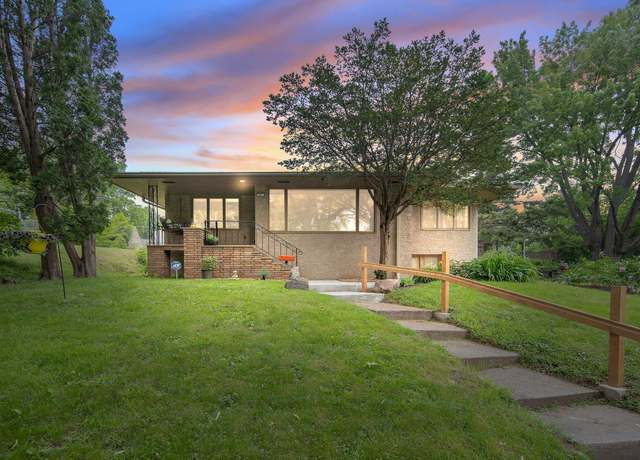 Property at 895 Humboldt Ave, West Saint Paul, MN 55118, 6 beds, 4 baths