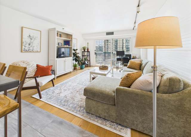 Property at 121 Washington Ave S #312, Minneapolis, MN 55401, 1 bed, 1 bath