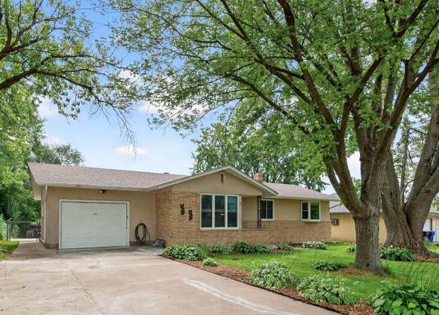 Property at 2076 Larpenteur Ave E, Saint Paul, MN 55109, 4 beds, 2 baths