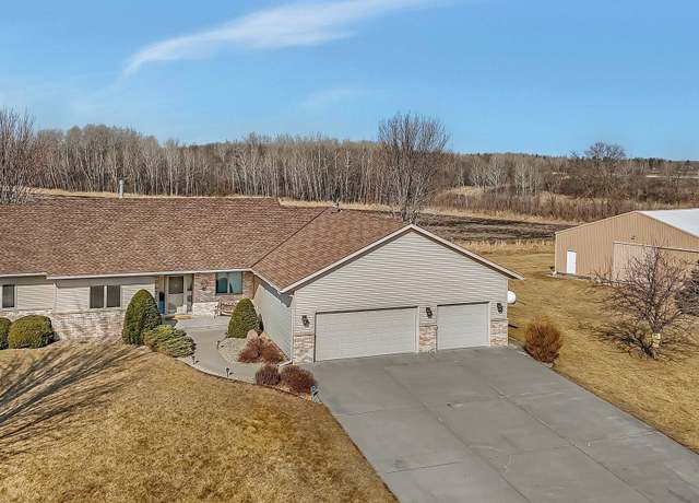 Property at 8105 165th Ave NE, Oak Park, MN 56357, 4 beds, 4 baths