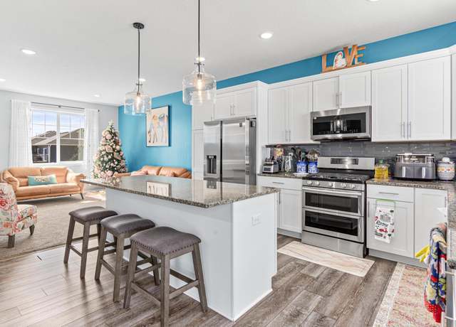 Property at 17839 Essex Ln, Lakeville, MN 55044, 6 beds, 4 baths