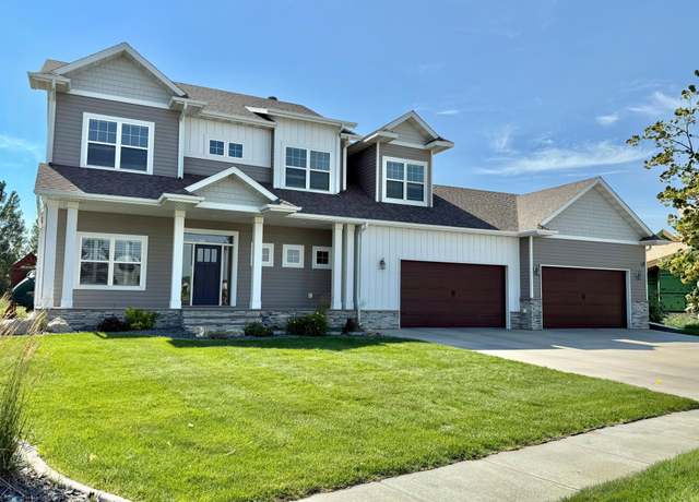 Property at 4705 63rd St S, Fargo, ND 58104, 6 beds, 5 baths