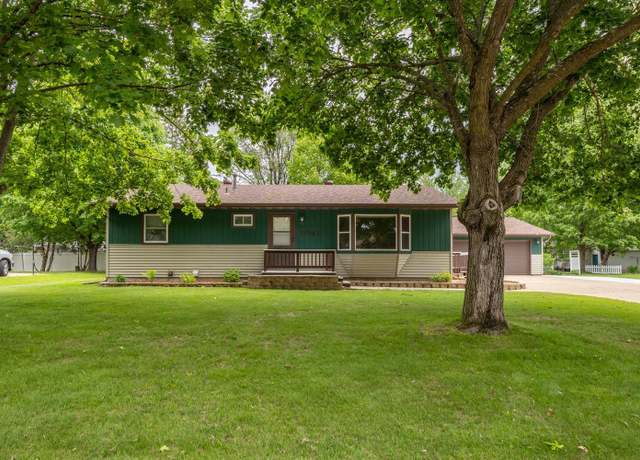 Property at 1041 Pine Grove Ln, Lake City, MN 55041, 4 beds, 2 baths