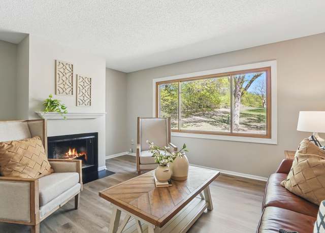 Property at 6316 Saint Johns Dr, Eden Prairie, MN 55346, 3 beds, 2 baths