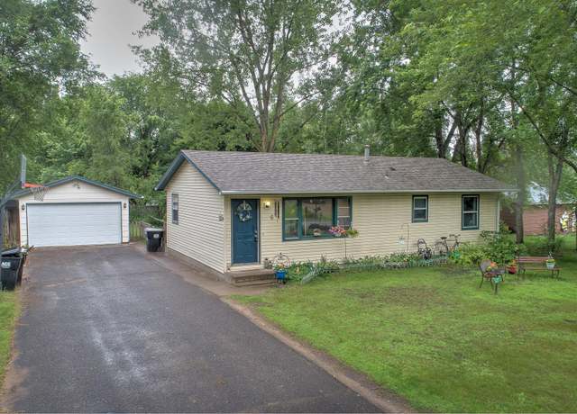 Property at 6 Buckskin Blvd SE, Isanti, MN 55040, 4 beds, 1 bath