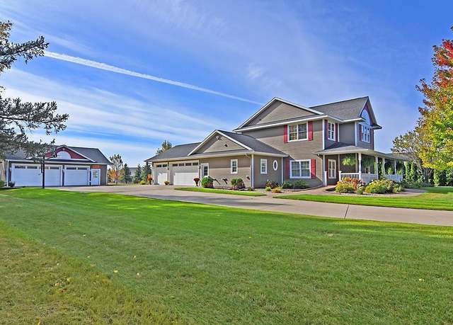 Property at 2002 Hazel Hill Rd SE, Alexandria, MN 56308, 4 beds, 3 baths