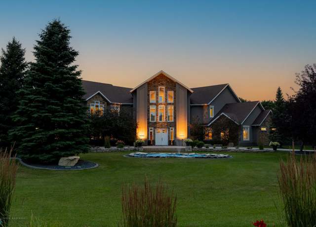Property at 4009 Carmell Pl, West Fargo, ND 58078, 5 beds, 5 baths