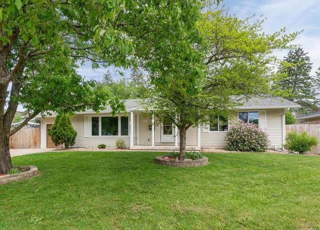 Property at 511 Woodley St E, Northfield, MN 55057, 5 beds, 2 baths