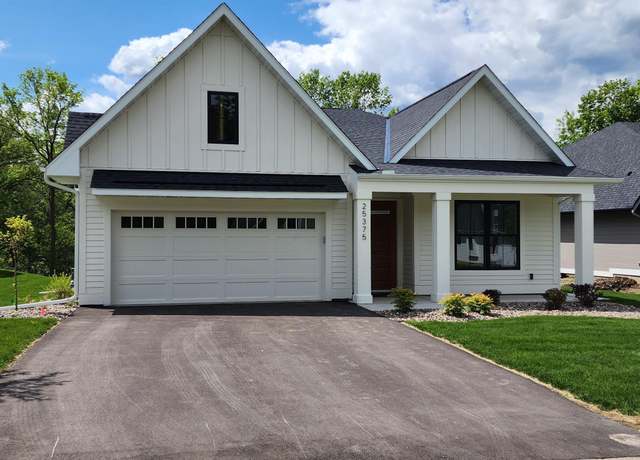 Property at 25375 Park Ln, Shorewood, MN 55331, 2 beds, 3 baths