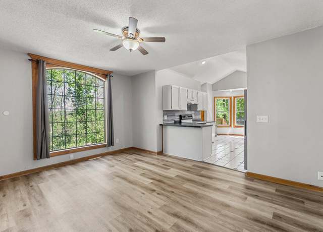 Property at 212 6th St S, Henderson, MN 56044, 3 beds, 3 baths