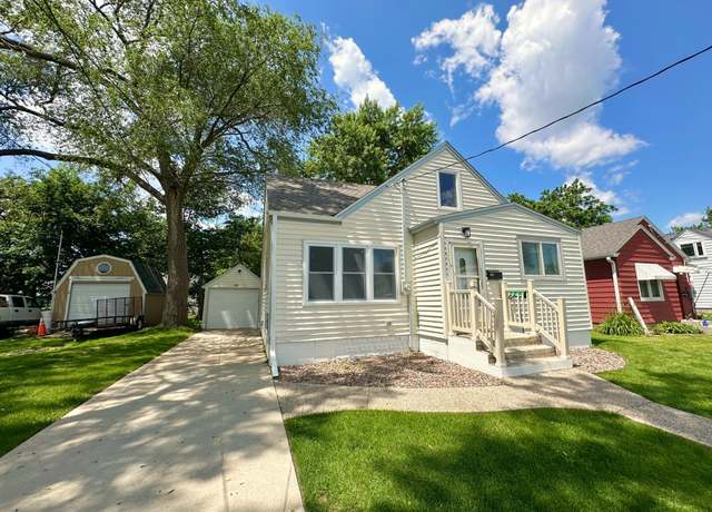 Property at 231 13 1/2 Ave SE, Rochester, MN 55904, 4 beds, 1 bath