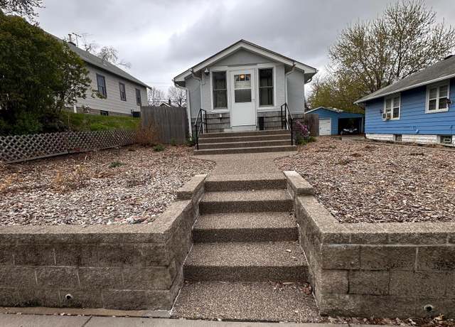 Property at 1506 Carroll Ave, Saint Paul, MN 55104, 1 bed, 1 bath