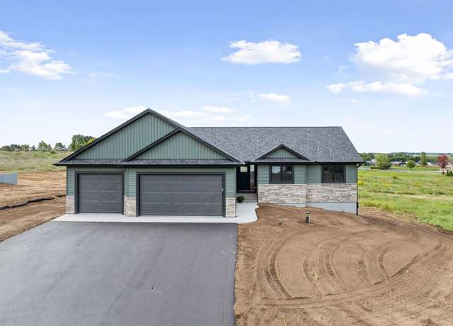 Property at 1641 75th Ave, Hammond, WI 54015, 3 beds, 2 baths