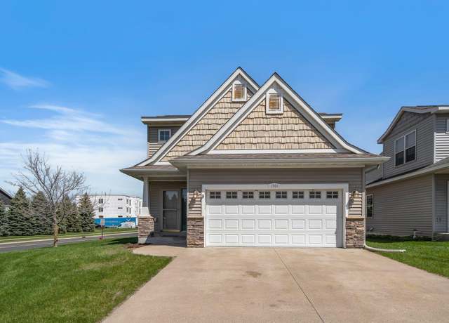 Property at 1501 Praha St SE, New Prague, MN 56071, 3 beds, 2 baths