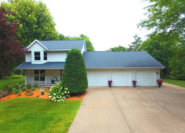 Property at 5155 Allen Dr, Woodbury, MN 55129, 4 beds, 4 baths