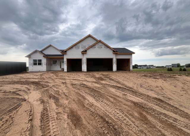 Property at 20689 Tamarack St NW, Oak Grove, MN 55011, 3 beds, 2 baths
