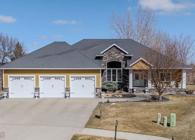 Property at 4348 66th St S, Fargo, ND 58104, 5 beds, 4 baths