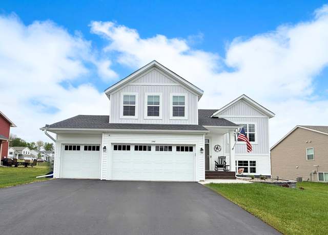 Property at 344 Aspen Dr, Somerset, WI 54025, 5 beds, 3 baths
