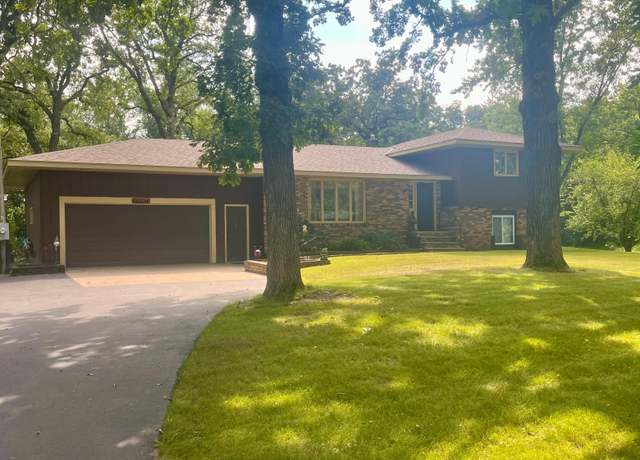 Property at 6312 230th St, Saint Augusta, MN 56301, 4 beds, 2 baths