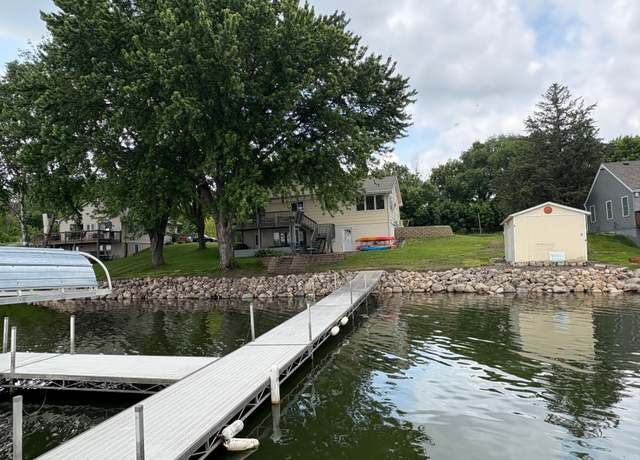 Property at 6825 N Shore Dr, Greenfield, MN 55373, 3 beds, 2 baths