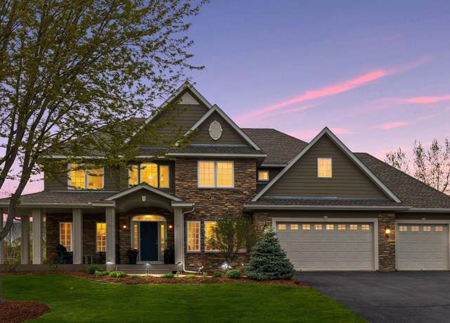 Property at 3049 Fairway Dr, Chaska, MN 55318, 5 beds, 5 baths