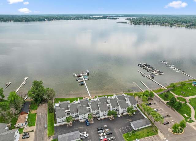 Property at 173 1st St NE, Forest Lake, MN 55025, 2 beds, 1 bath