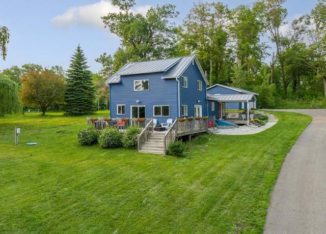 Property at 17943 Roberds Lake Blvd, Faribault, MN 55021, 3 beds, 2 baths