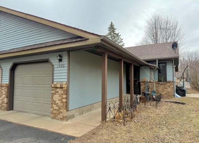 Property at 1543 31st Ave N, Saint Cloud, MN 56303, 3 beds, 2 baths