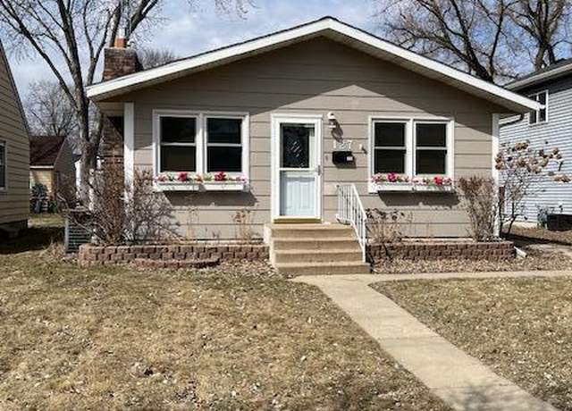 Property at 127 31st Ave N, Saint Cloud, MN 56303, 2 beds, 2 baths