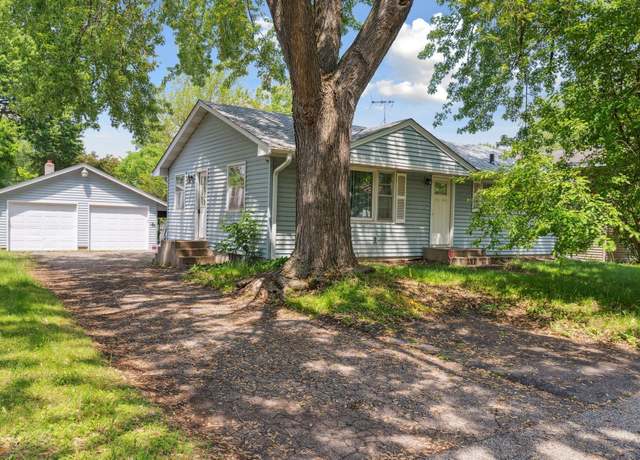 Property at 2237 Holloway Ave E, North Saint Paul, MN 55109, 3 beds, 2 baths