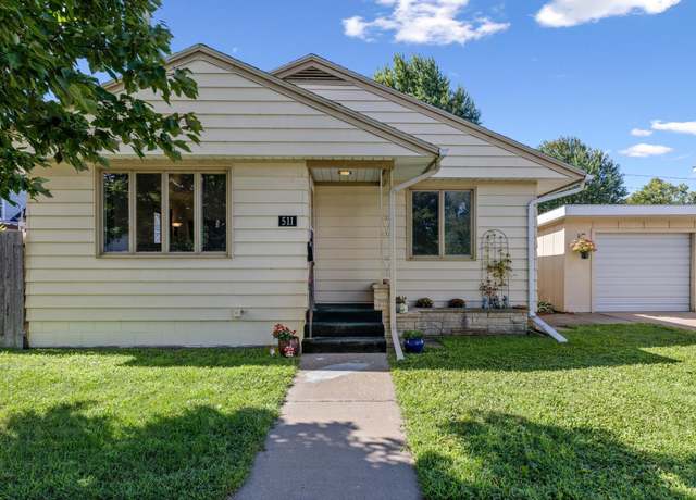 Property at 511 W King St, Winona, MN 55987, 2 beds, 1 bath