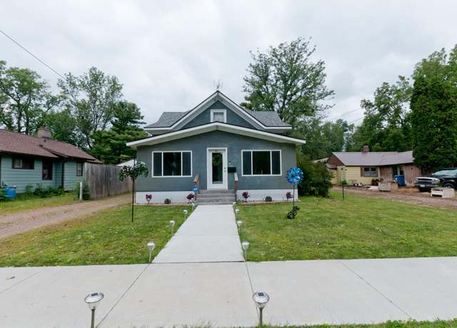 Property at 211 Chamberlain St, Rice Lake, WI 54868, 3 beds, 2 baths