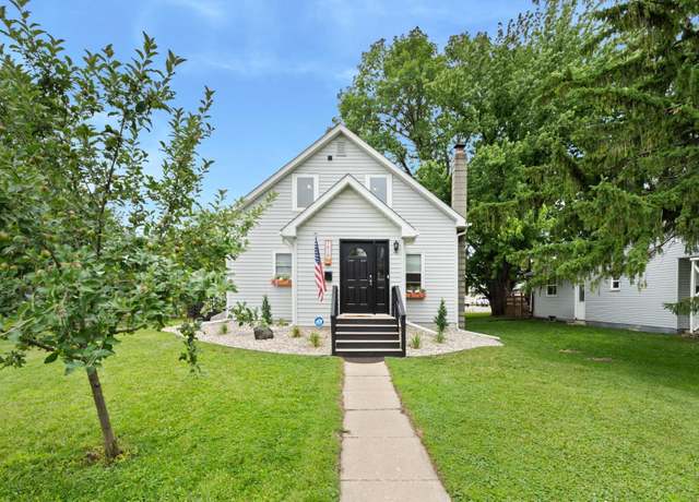 Property at 1418 Irving St, Alexandria, MN 56308, 5 beds, 2 baths