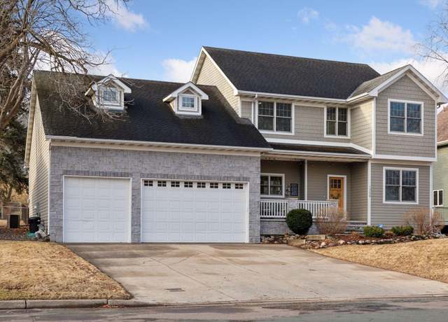Property at 1308 Skywood Ln NE, Fridley, MN 55421, 4 beds, 4 baths