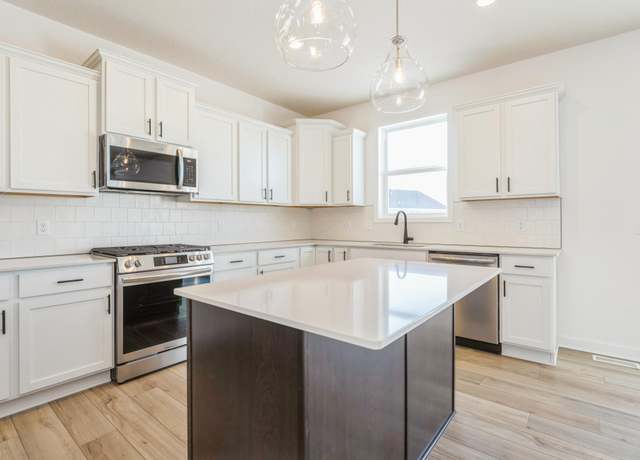 Property at 1034 Ashbury Ln NE, Hanover, MN 55341, 4 beds, 3 baths