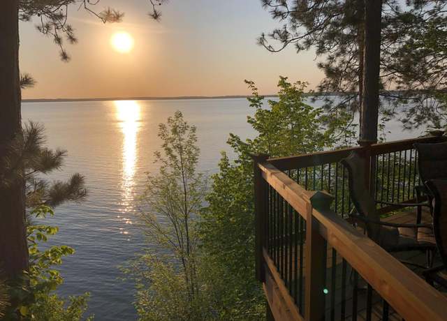 Property at 9302 Interlachen Rd, Nisswa, MN 56468, 3 beds, 2 baths