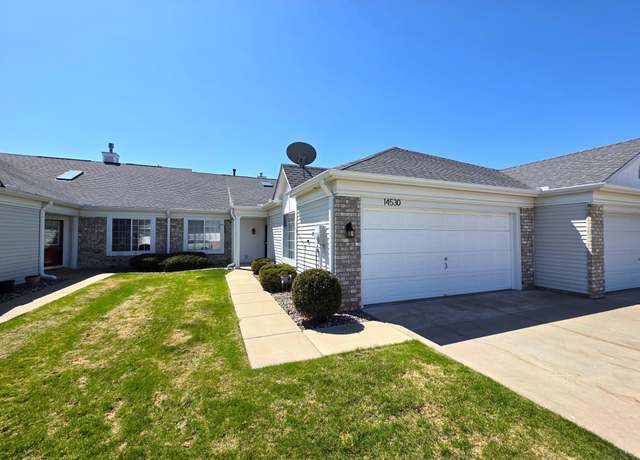 Property at 14530 Eureka Ct, Apple Valley, MN 55124, 2 beds, 2 baths