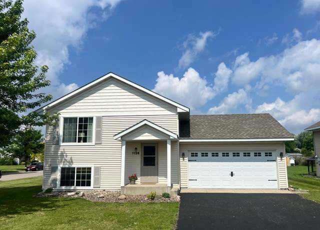 Property at 1126 Benjamin Dr, Alexandria, MN 56308, 3 beds, 2 baths