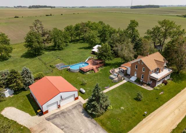 Property at 10706 65th Ave SE, Stewartville, MN 55976, 3 beds, 2 baths