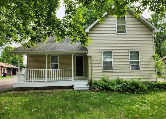 Property at 412 W 3rd St, Monticello, MN 55362, 3 beds, 1 bath