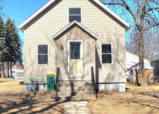 Property at 204 W 5th Ave, Lakefield, MN 56150, 3 beds, 1 bath