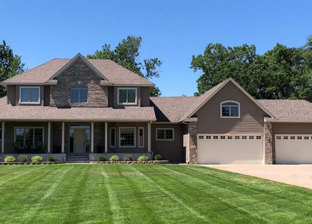 Property at 25124 Firefly Ave, Wyoming, MN 55092, 5 beds, 4 baths