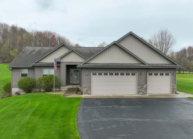Property at N5024 558th St, Menomonie, WI 54751, 4 beds, 3 baths