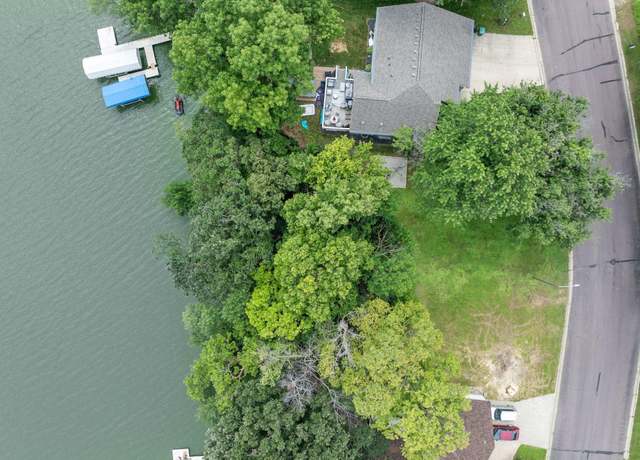 Property at 647 Shoreacres Dr, Fairmont, MN 56031