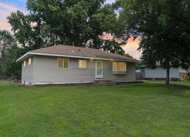 Property at 1517 122nd Ave NE, Blaine, MN 55449, 3 beds, 2 baths