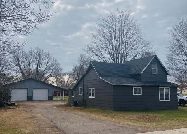 Property at 104 Douglas Ave, Carlos, MN 56319, 3 beds, 1 bath